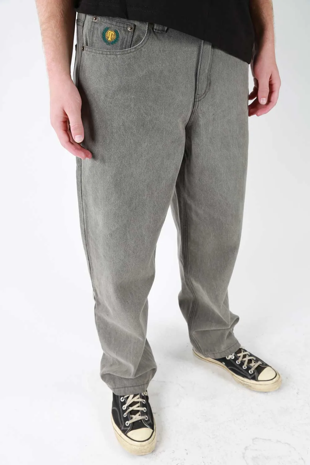 Theories Plaza Jeans Washed Grey