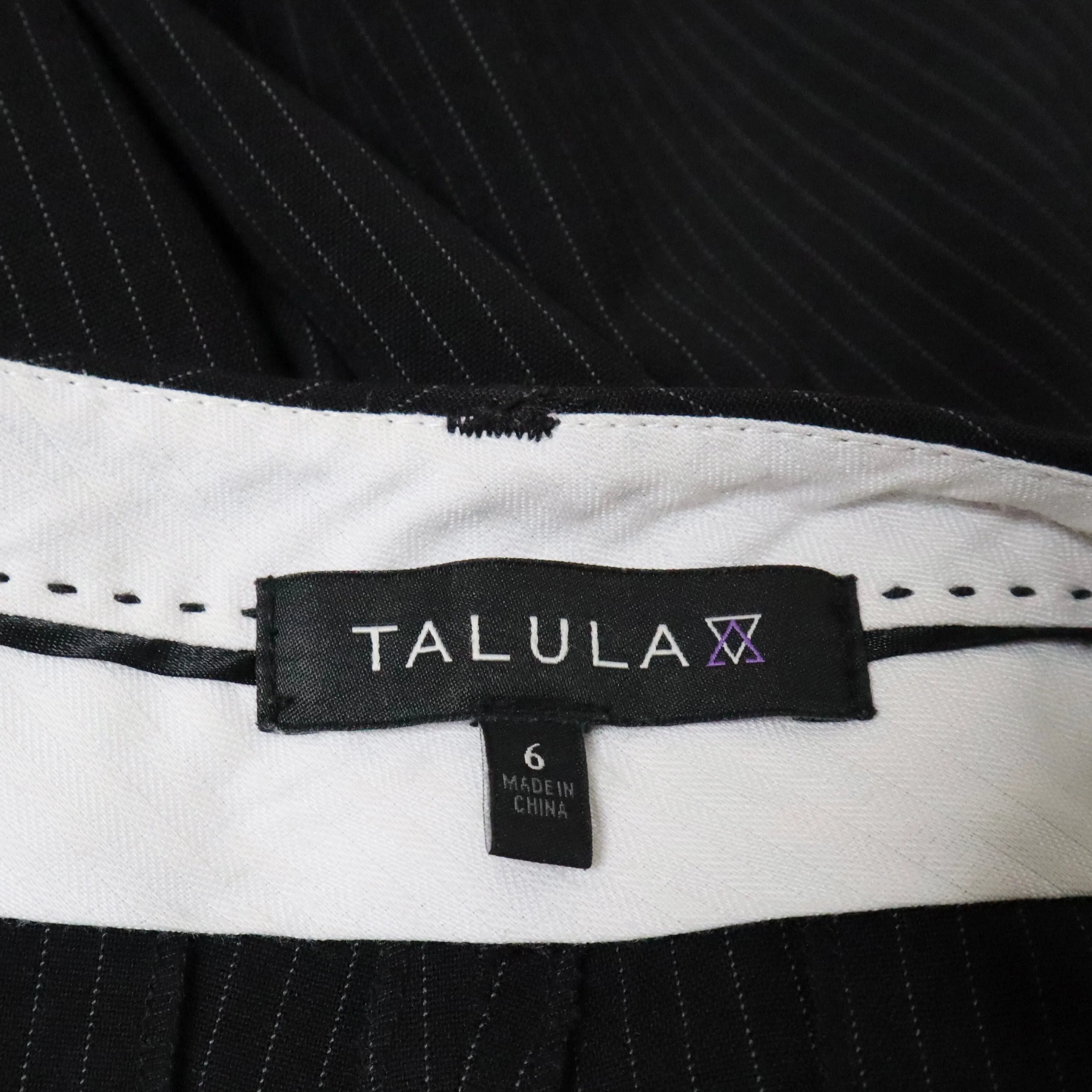 Y2K Low Rise Pinstripe Flares (M)
